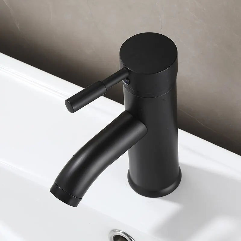 Robinet mitigeur de salle de bain noir mat élégant – Design moderne pour espaces contemporains